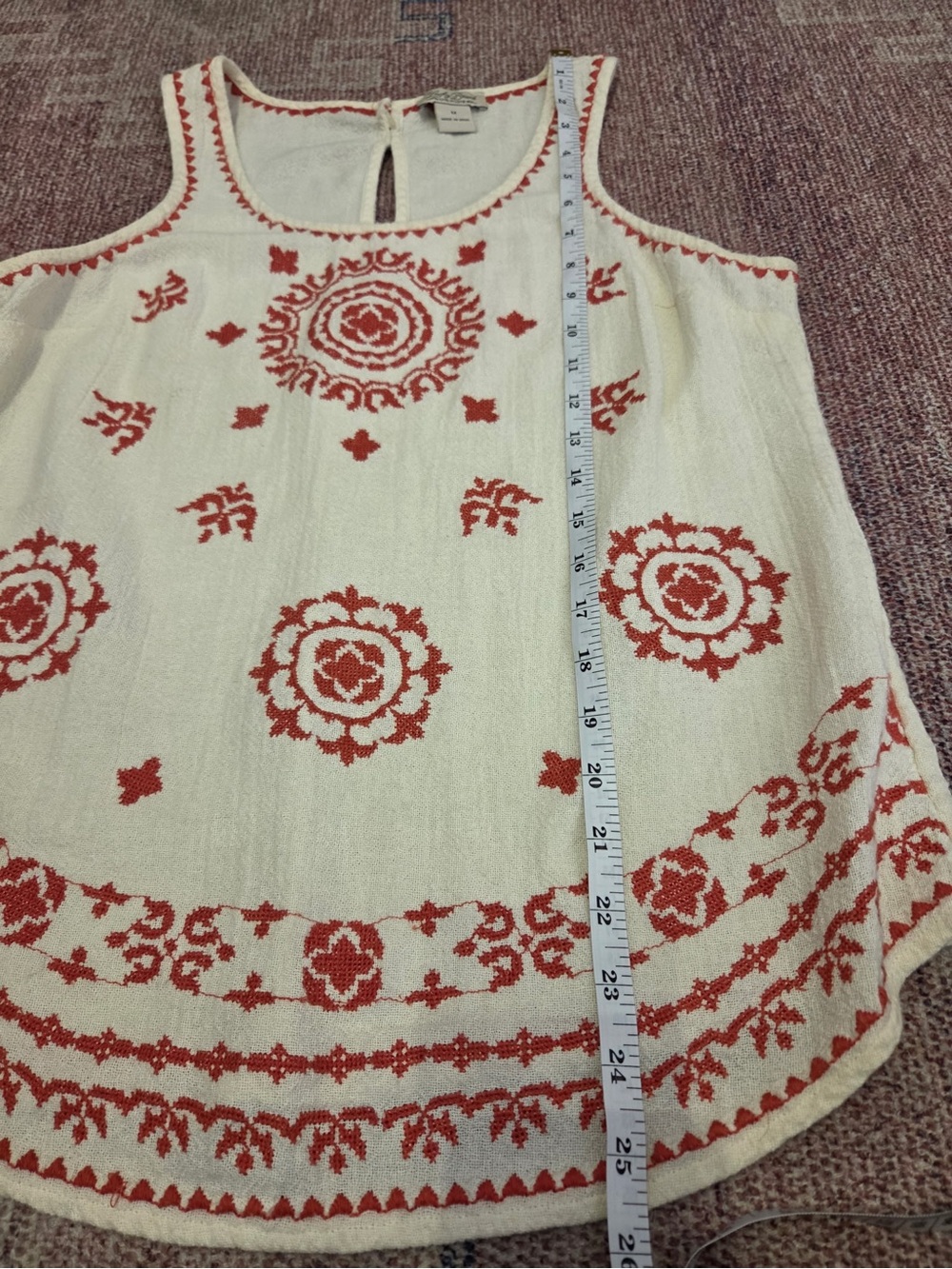 Lucky Brand embroidered boho tank rounded hem, cotton size medium - Picture 2 of 5